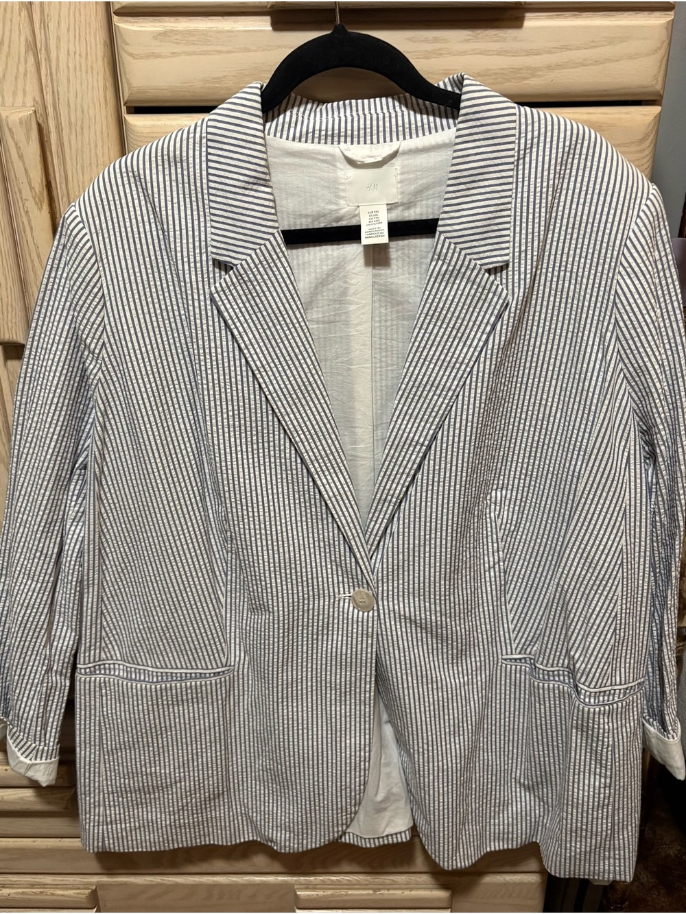 H&M White and Blue Striped Linen-Blend Blazer